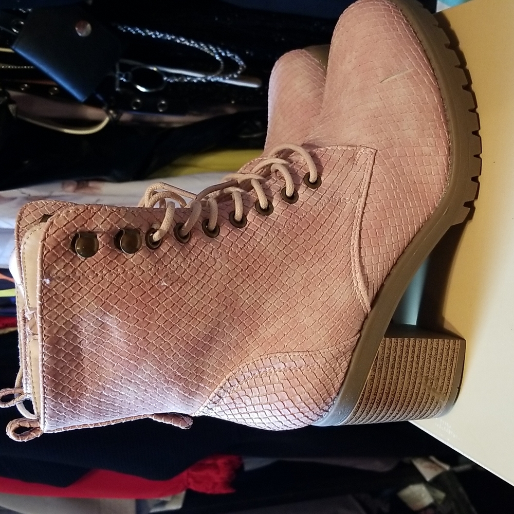 Olivia+Kate pink 8 1/2 boots